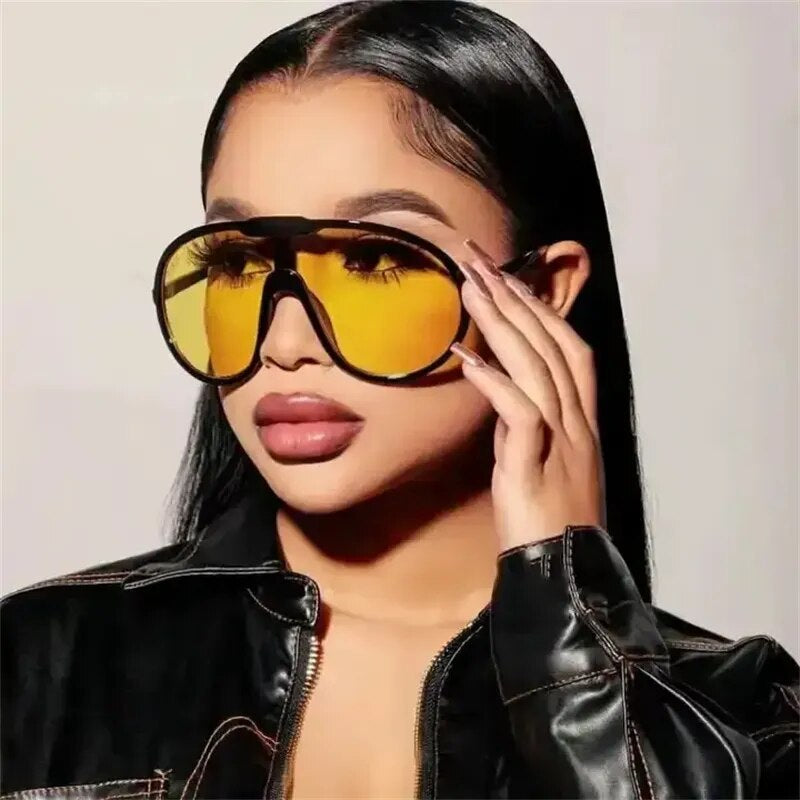 Vintage One Piece Champagne Sunglasses for Women New Fashion Oversized Sun Glasses Female Elegant Shades 365